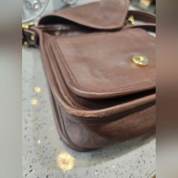 Coach Mahogany Brown Vintage Legacy Medium Studio Flap Bag. - Picture 11 of 17